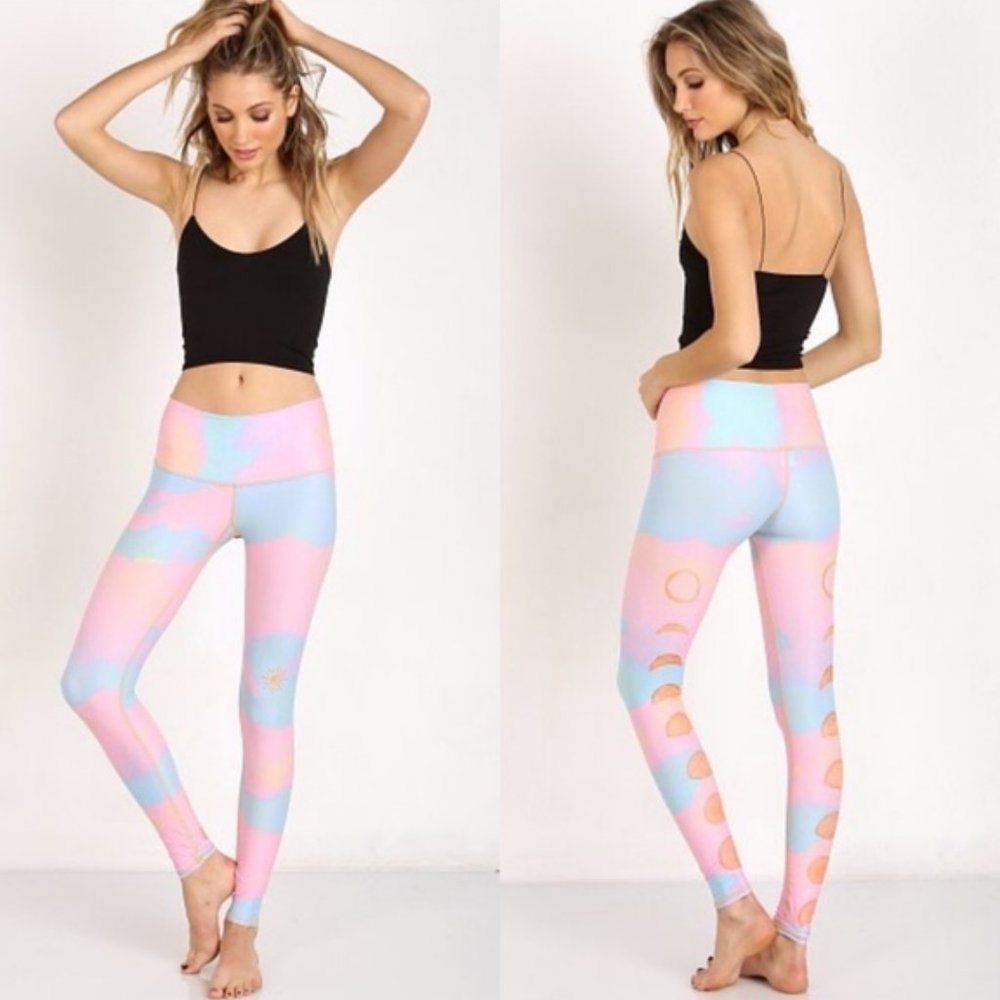 NWOT! Teeki New Moon Rainbow Yoga Leggings - XS
